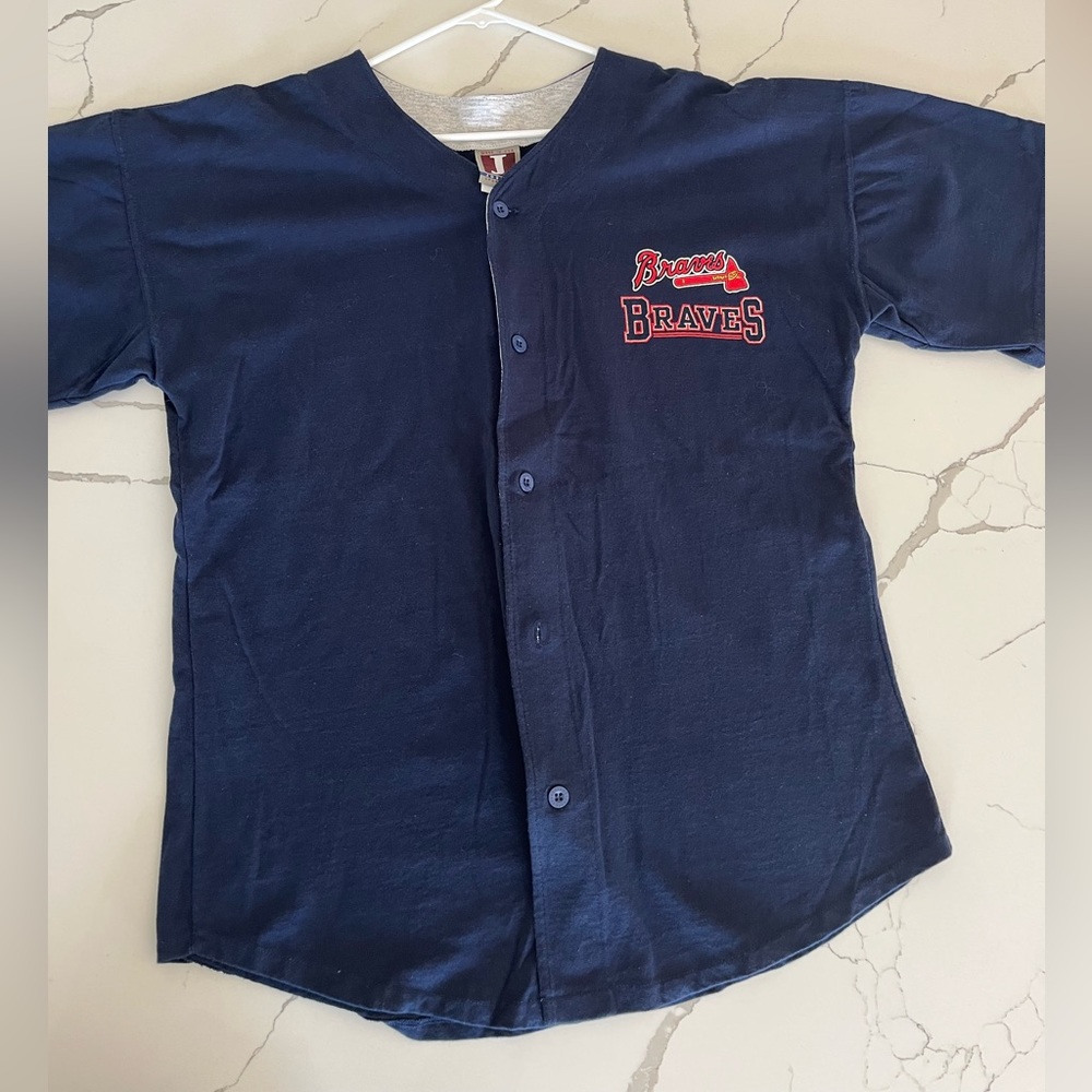 Vintage Atlanta Braves casual jersey